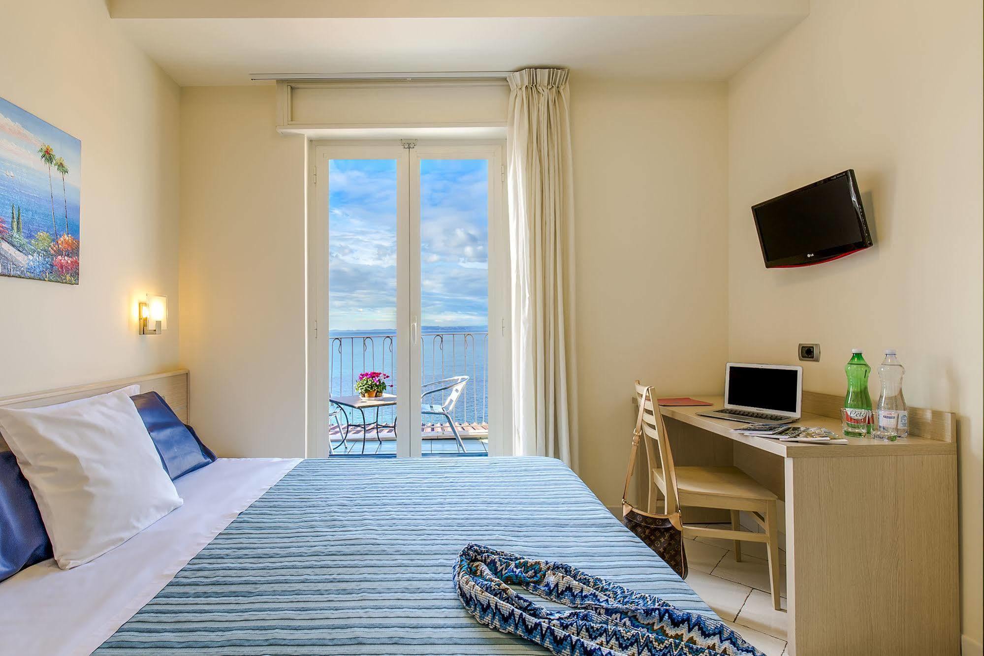 Hotel Cosmomare Piano di Sorrento Luaran gambar
